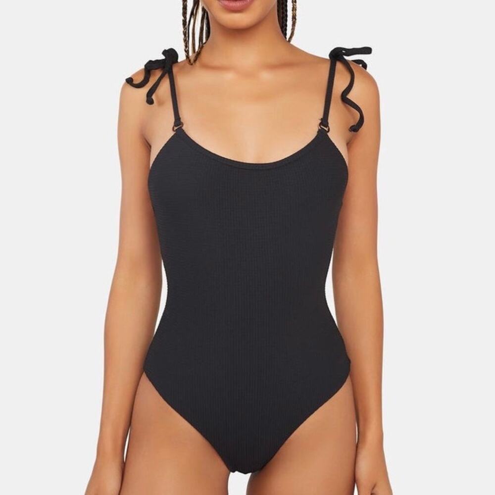 Dippin’ Daisys Astrid one piece black swimsuit NWT